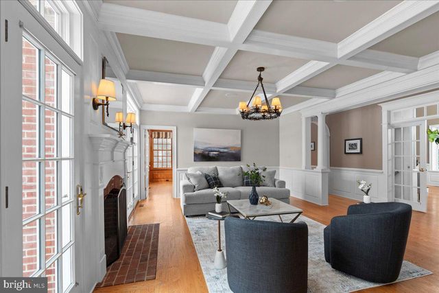 1568 SACKETTSFORD RD, Ivyland, PA 18974