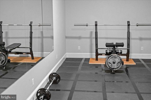 1568 SACKETTSFORD RD, Ivyland, PA 18974