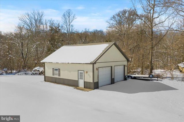 1568 SACKETTSFORD RD, Ivyland, PA 18974