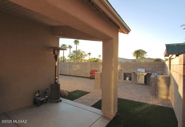 4590 S Paseo Rio Bravo, Tucson, AZ 85714