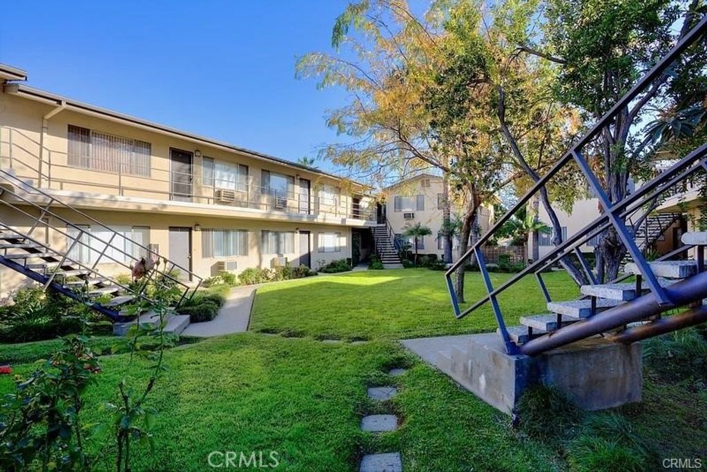 1119 W Duarte Road 18, Arcadia, CA 91007