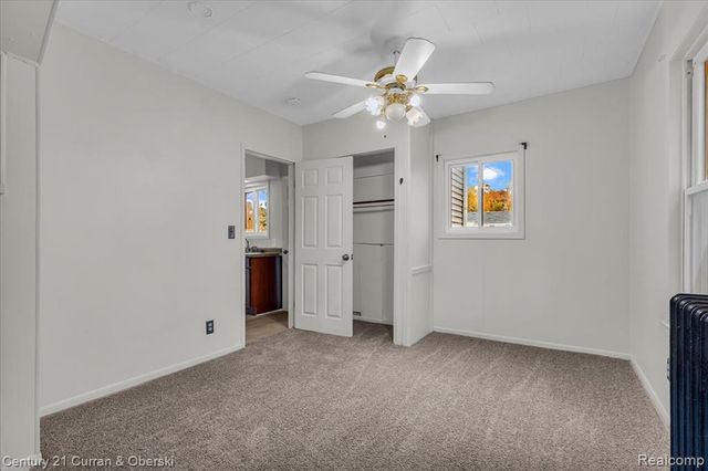 5580 S Merriman Road, Wayne, MI 48184