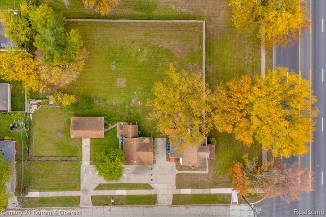 5580 S Merriman Road, Wayne, MI 48184