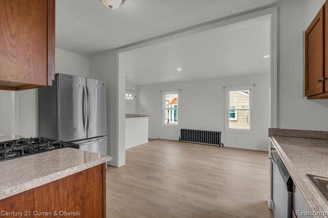 5580 S Merriman Road, Wayne, MI 48184