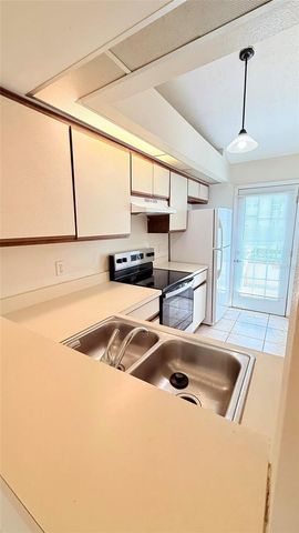 3104 LANDSEND COURT, Kissimmee, FL 34743