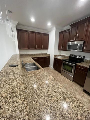 8064 PRESTBURY DRIVE, Orlando, FL 32832