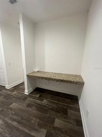 8064 PRESTBURY DRIVE, Orlando, FL 32832