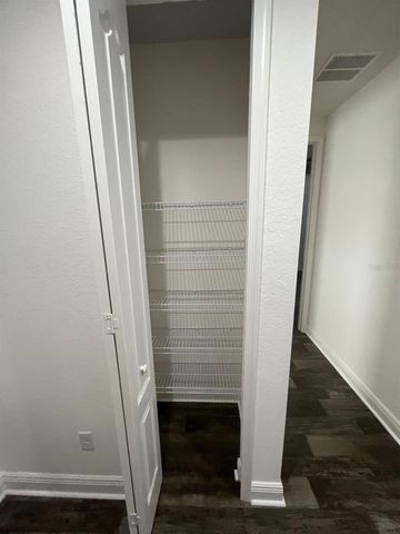 8064 PRESTBURY DRIVE, Orlando, FL 32832