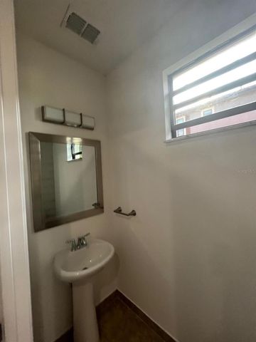 8064 PRESTBURY DRIVE, Orlando, FL 32832