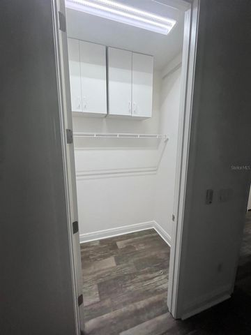 8064 PRESTBURY DRIVE, Orlando, FL 32832