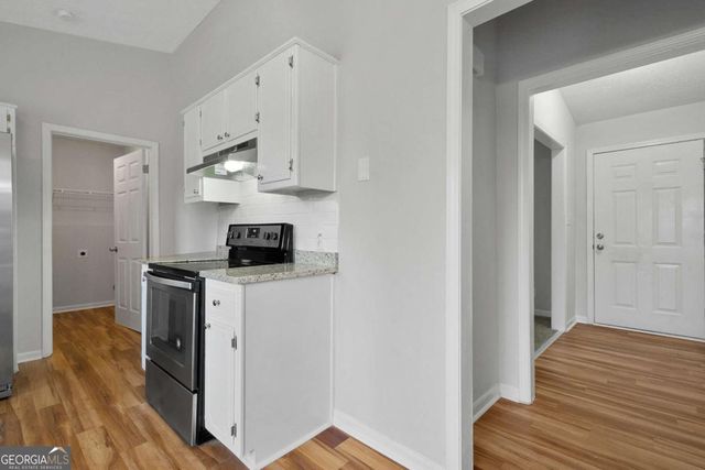 1450 Pine Creek Drive, Lawrenceville, GA 30043