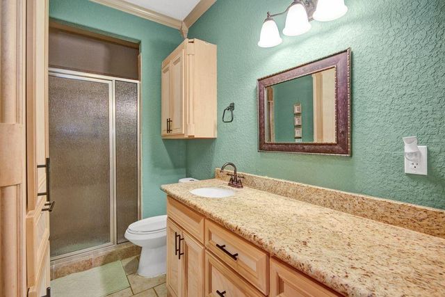 181 County Road 472, Sweeny, TX 77480