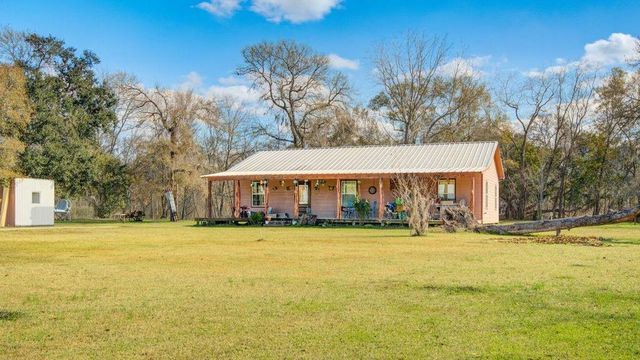 181 County Road 472, Sweeny, TX 77480