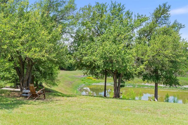 208 Hacienda PL, Dripping Springs, TX 78620