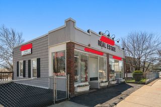 443 Mount Auburn St, Watertown, MA 02472