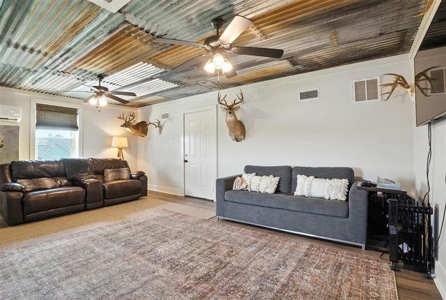 7741 Gossett Road, Lake Charles, LA 70605