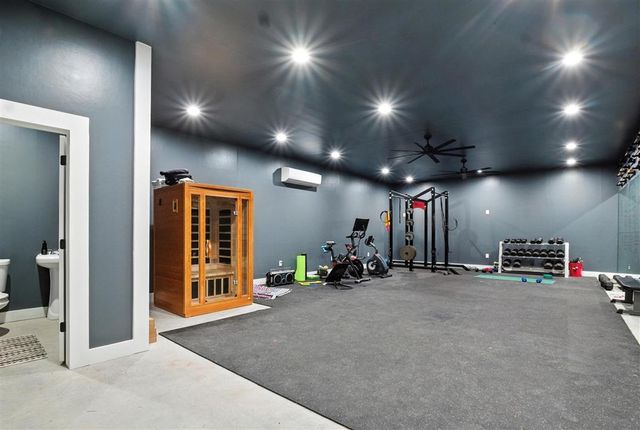 7741 Gossett Road, Lake Charles, LA 70605