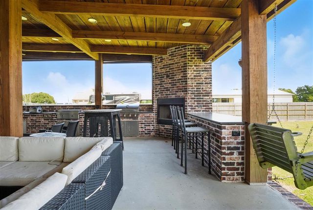 7741 Gossett Road, Lake Charles, LA 70605