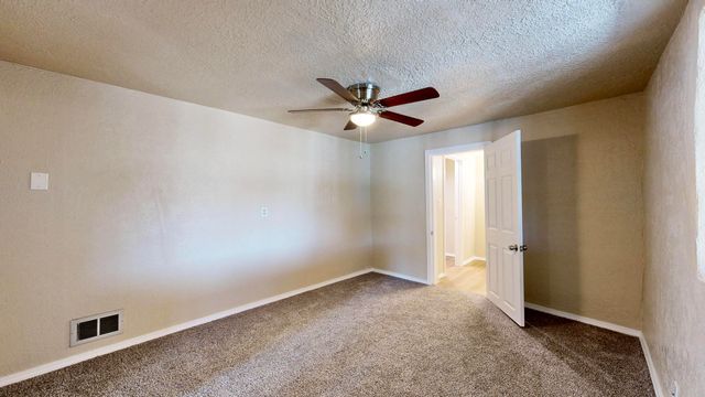 1427 Vito Romero Road SW, Albuquerque, NM 87105