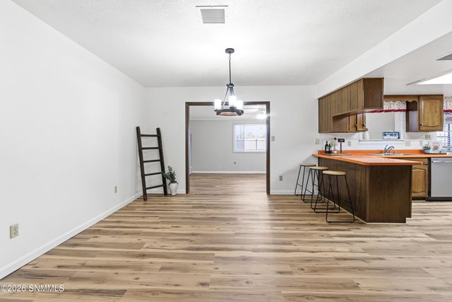 2425 Calle De Santiago, Mesilla, NM 88046