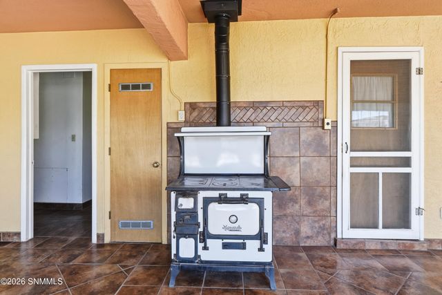 2425 Calle De Santiago, Mesilla, NM 88046