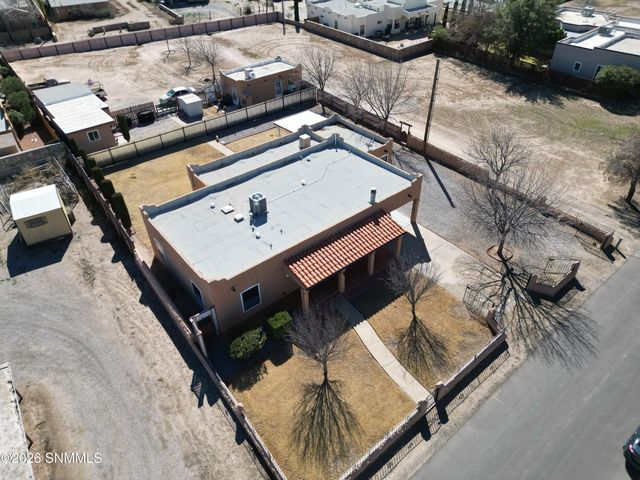 2425 Calle De Santiago, Mesilla, NM 88046