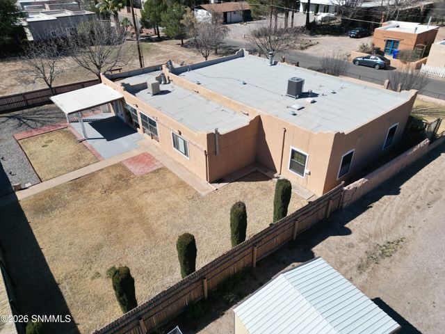 2425 Calle De Santiago, Mesilla, NM 88046
