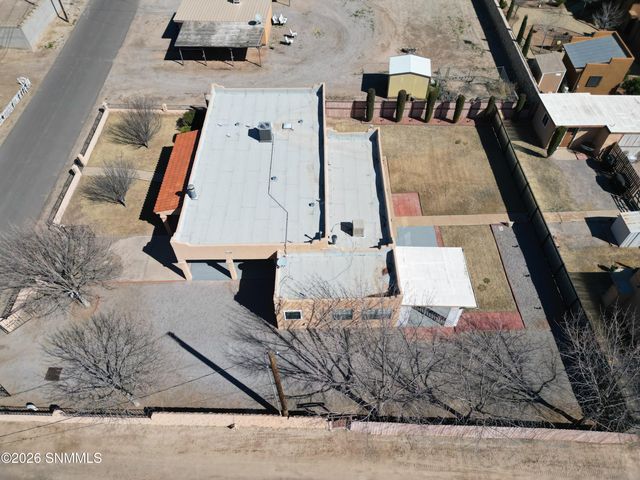 2425 Calle De Santiago, Mesilla, NM 88046