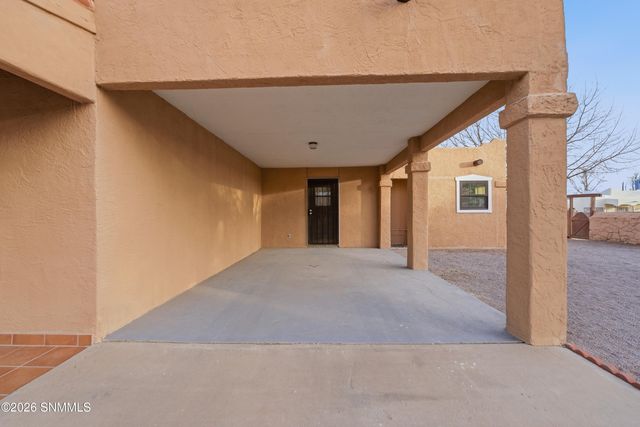 2425 Calle De Santiago, Mesilla, NM 88046