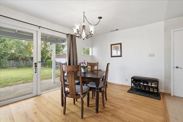 1437 W Elm St, Lodi, CA 95242