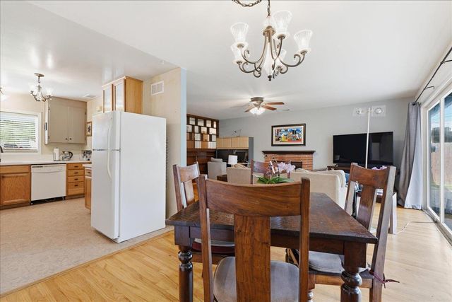 1437 W Elm St, Lodi, CA 95242