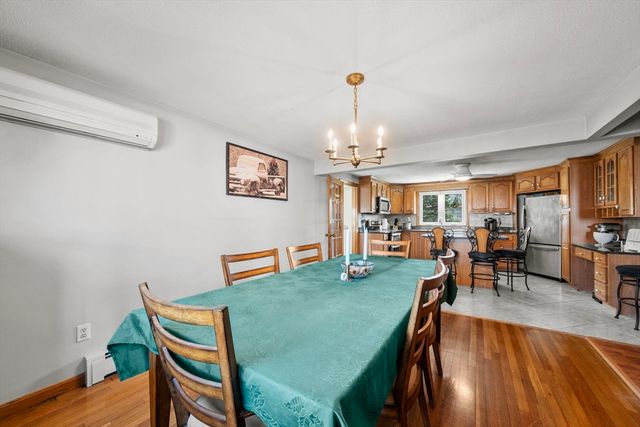 339 Passaconaway Dr, Dracut, MA 01826