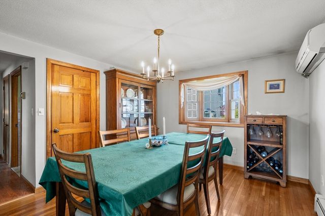 339 Passaconaway Dr, Dracut, MA 01826