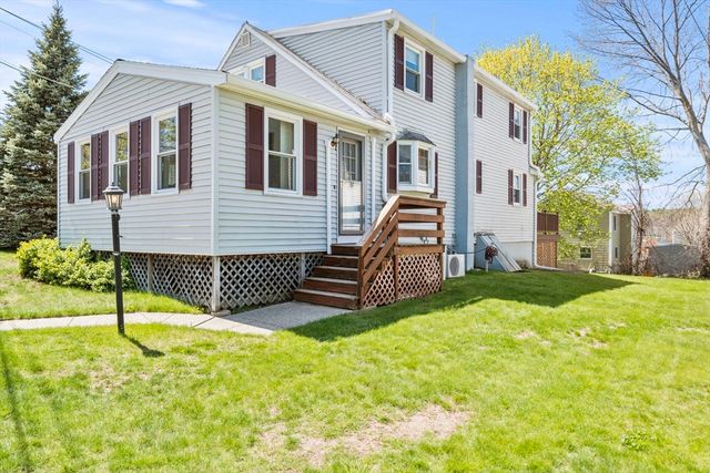 339 Passaconaway Dr, Dracut, MA 01826
