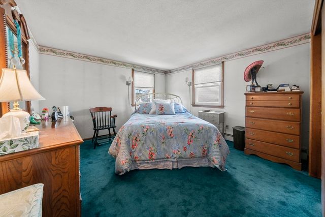 339 Passaconaway Dr, Dracut, MA 01826