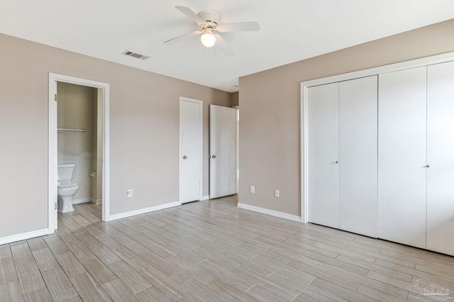 4610 Tradewinds Cir, Pensacola, FL 32514