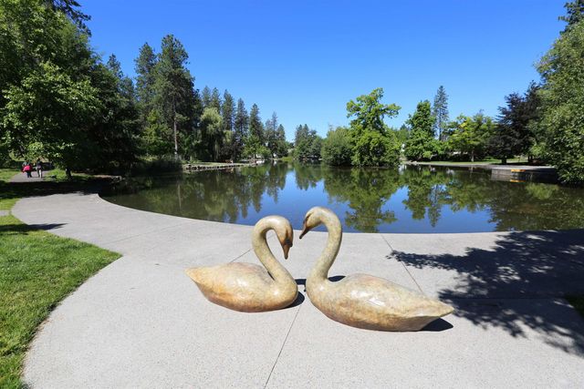 207 W 24th Ave, Spokane, WA 99203