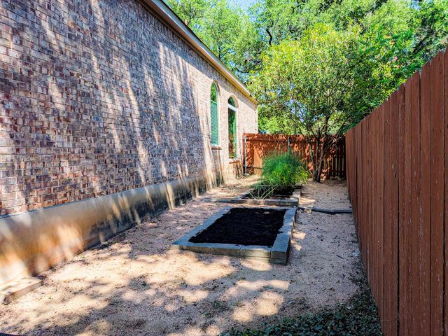 1322 Becca Teal PL, Round Rock, TX 78681
