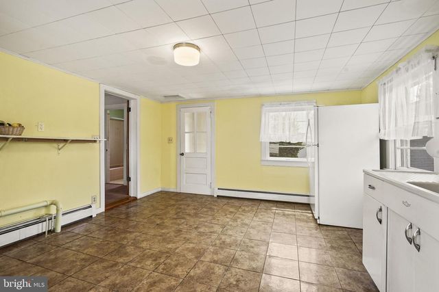 646 RIDGE RD, Monmouth Junction, NJ 08852