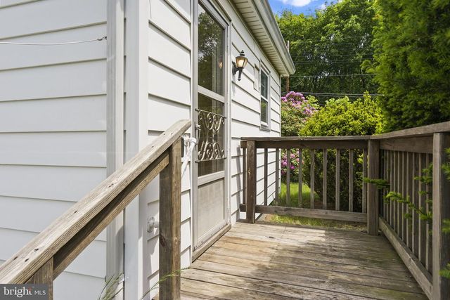 646 RIDGE RD, Monmouth Junction, NJ 08852