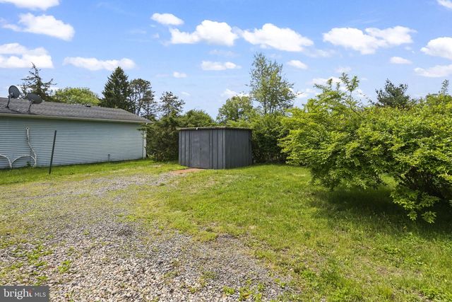 646 RIDGE RD, Monmouth Junction, NJ 08852