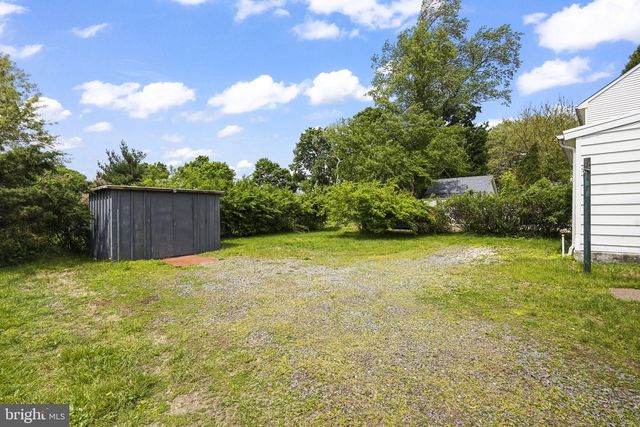 646 RIDGE RD, Monmouth Junction, NJ 08852