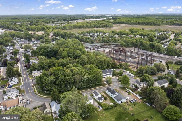 646 RIDGE RD, Monmouth Junction, NJ 08852