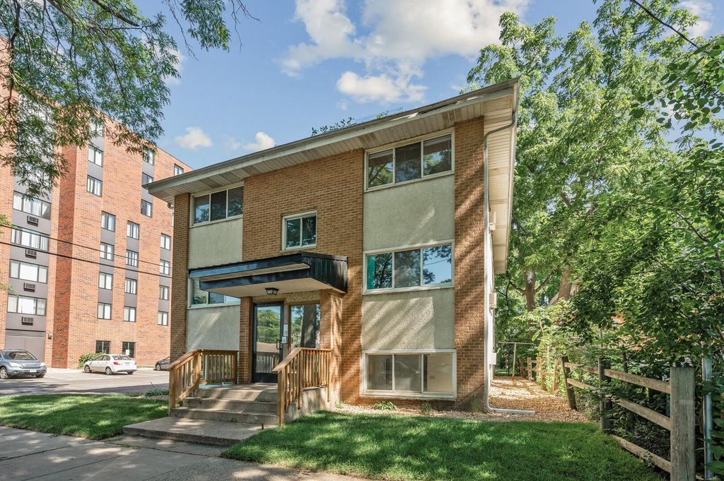 2818 E 31st Street, Minneapolis, MN 55406