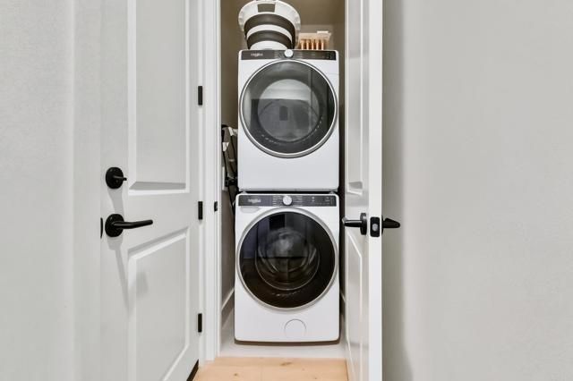 1400 Anacona Place 105, Encinitas, CA 92024