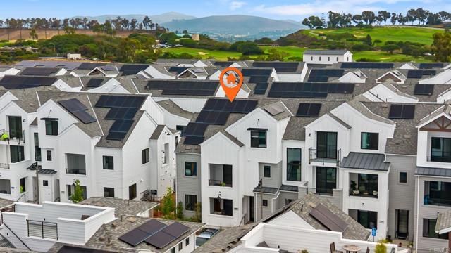 1400 Anacona Place 105, Encinitas, CA 92024