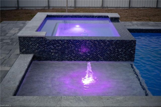 2917 NW 27th ST, Cape Coral, FL 33993