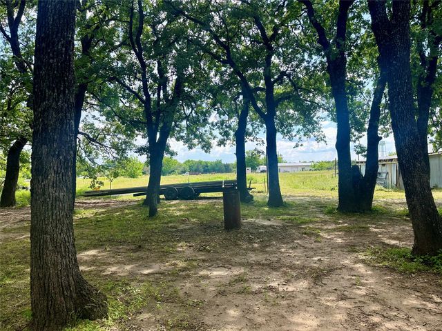 300 County Road 1005, Corsicana, TX 75110
