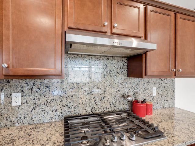 2566 Mustang Drive, Clovis, CA 93612