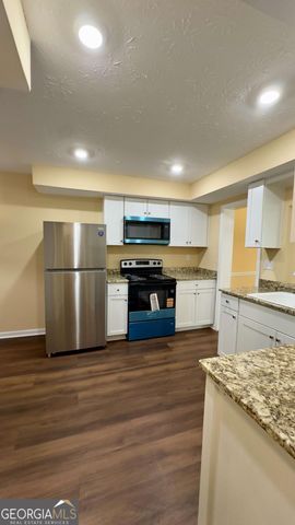 1051 Mariners Court, Stone Mountain, GA 30083
